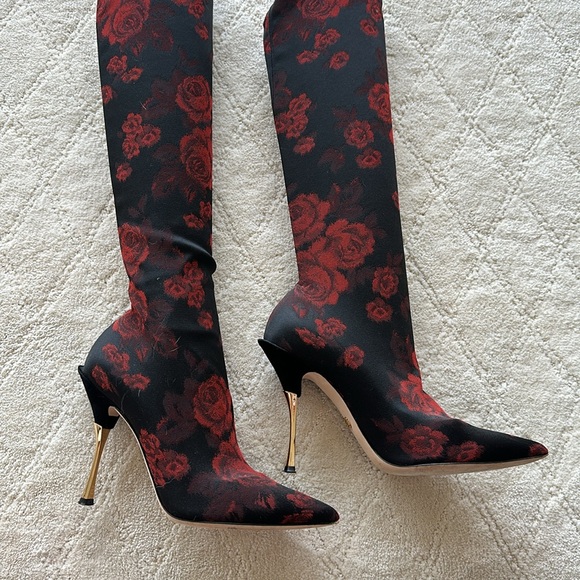 Dolce & Gabbana Shoes - Dolce Gabbana Rose Boots